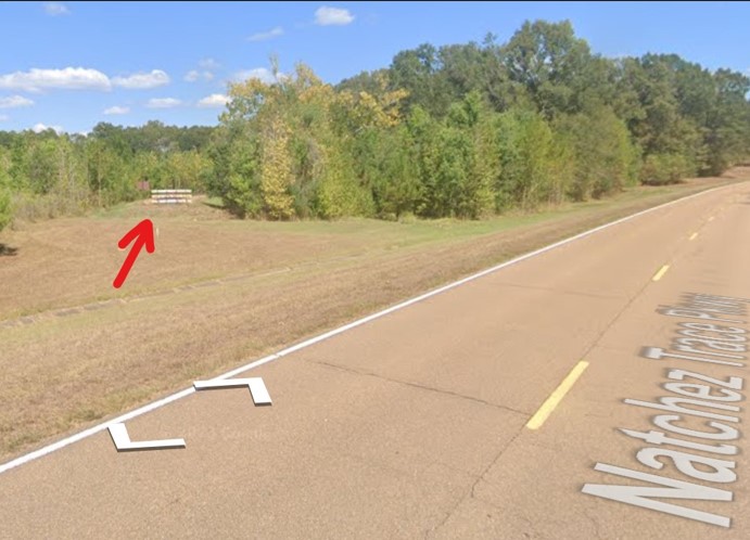 Chisa Foka Trail End viewed from Natchez Trace